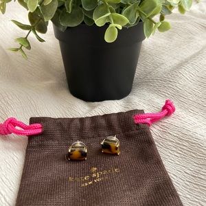 Kate Spade New York tortoiseshell rectangular studs